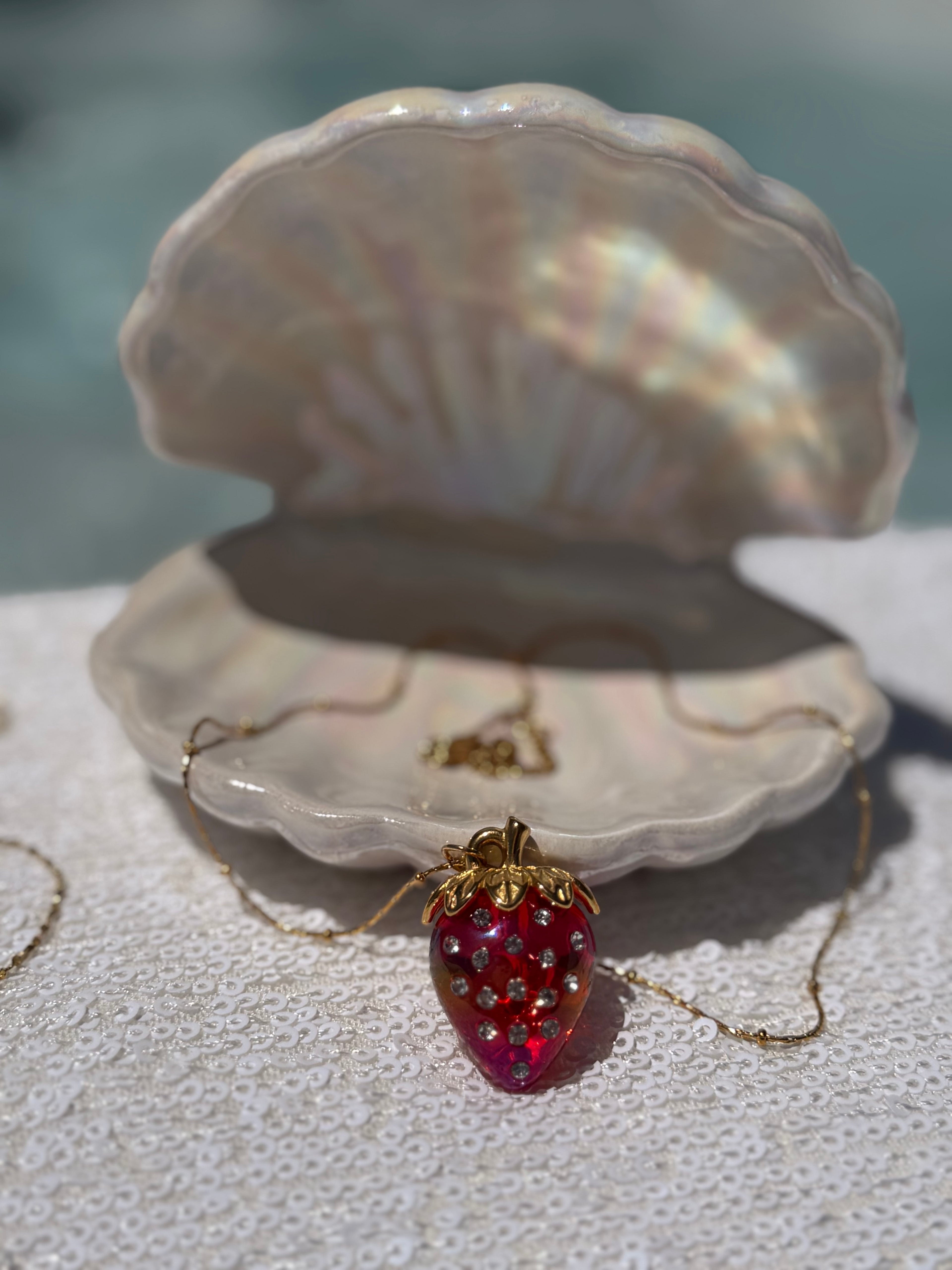 ✨Κολιέ από ατσάλι✨ 🍓