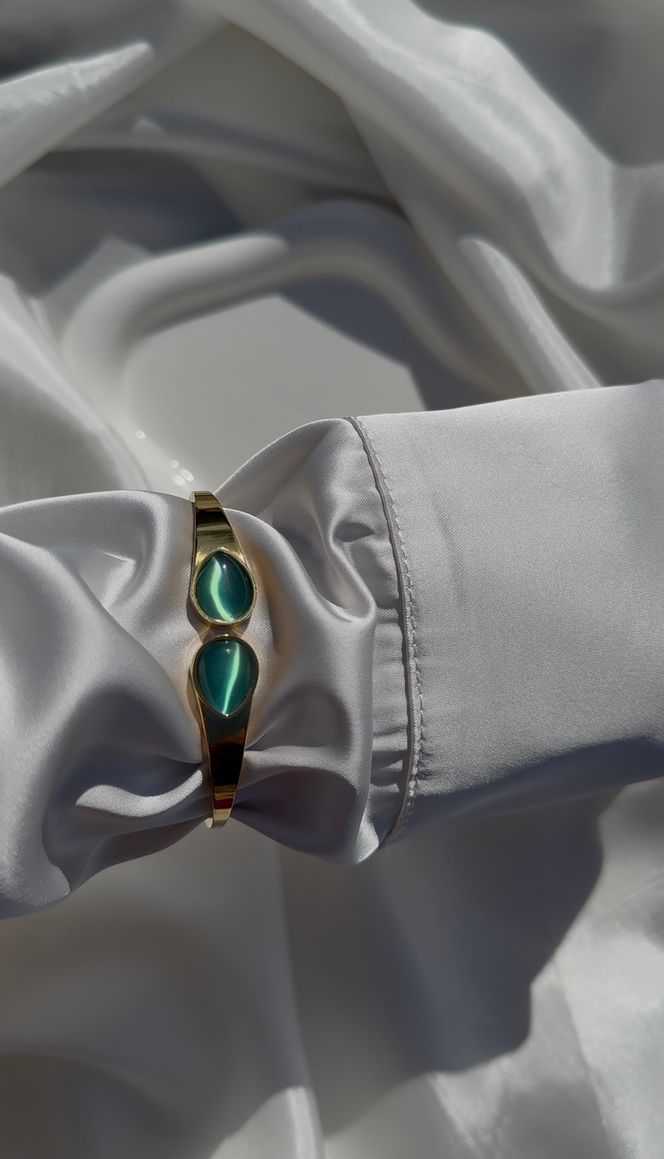 ✨ Χειροπέδα που ατσάλι ✨￼