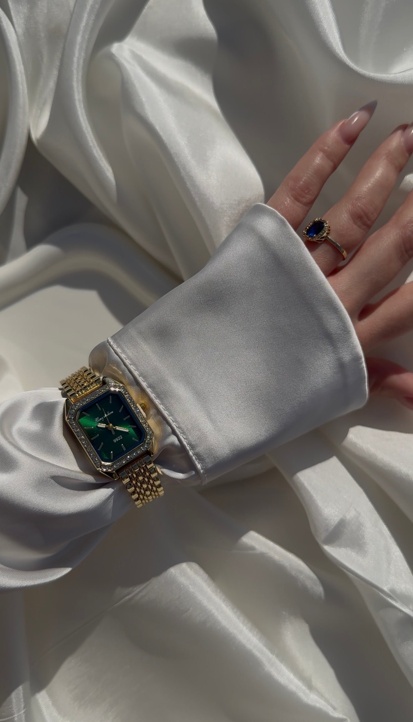 ✨ Ρολόι από ανοξείδωτο ατσάλι ✨￼