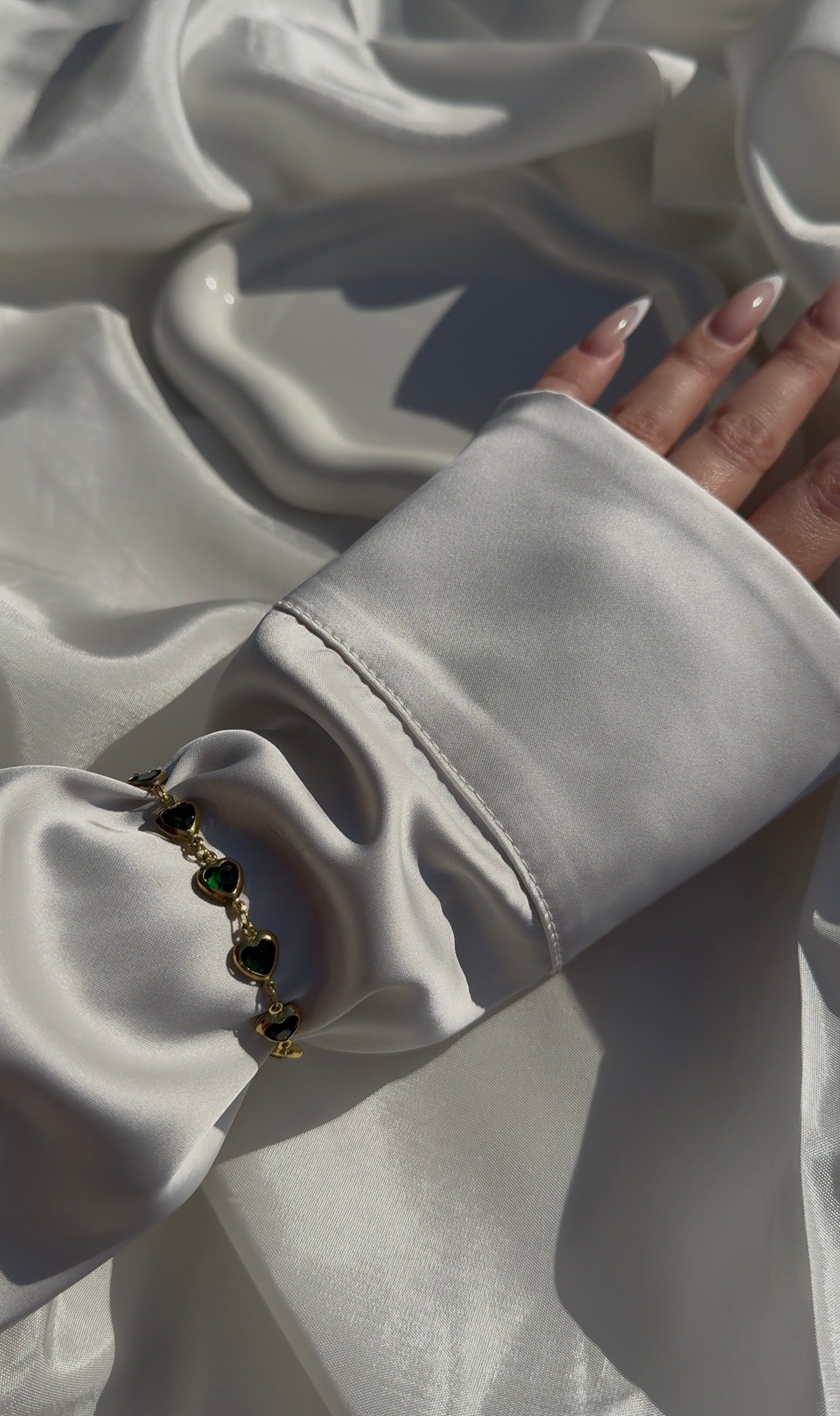 ✨ Βραχιόλι απο ανοξείδωτο ατσάλι με σκούρα πράσινα κρύσταλλα ✨