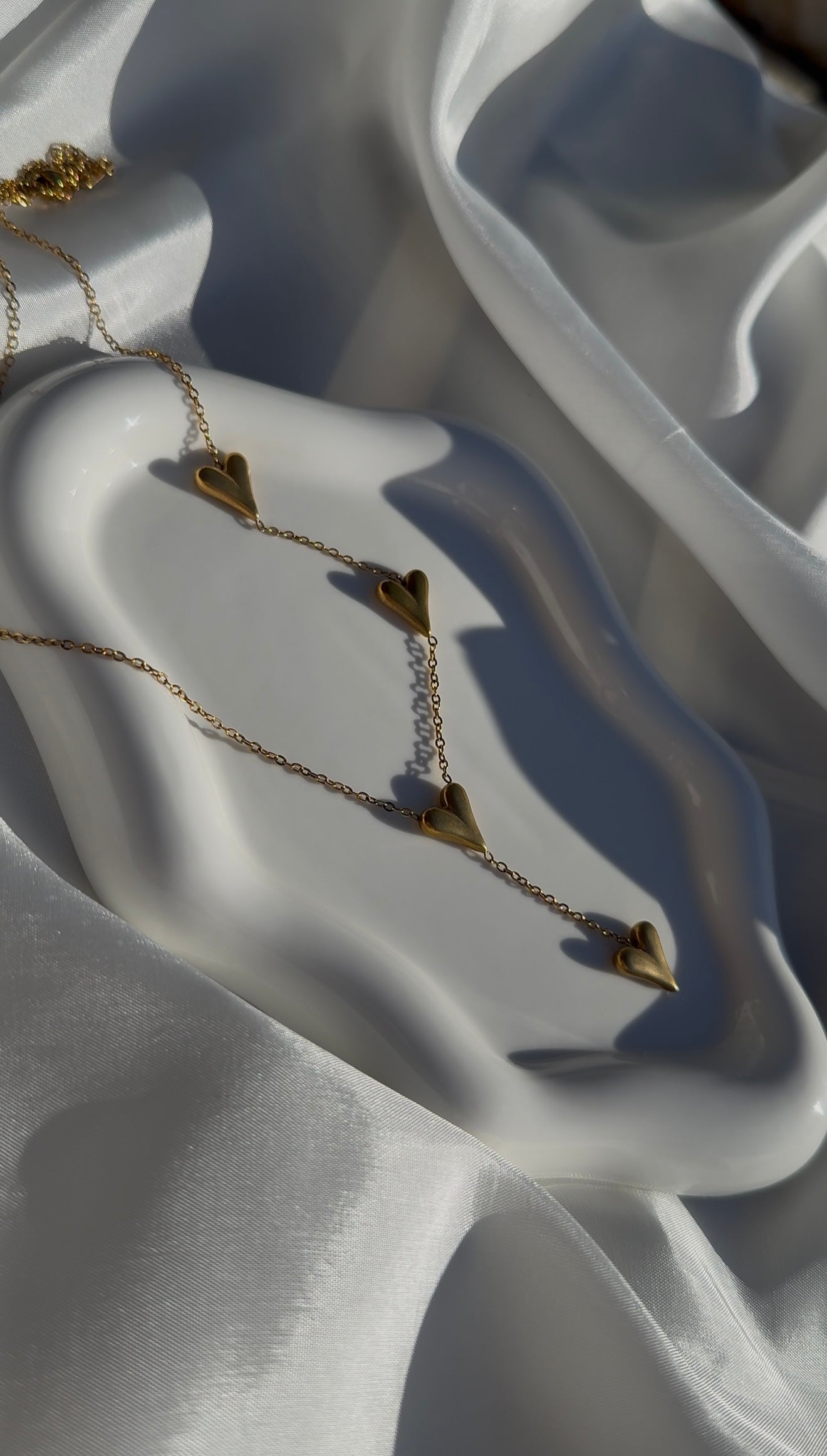 ✨ Κολιέ από ατσάλι ✨￼