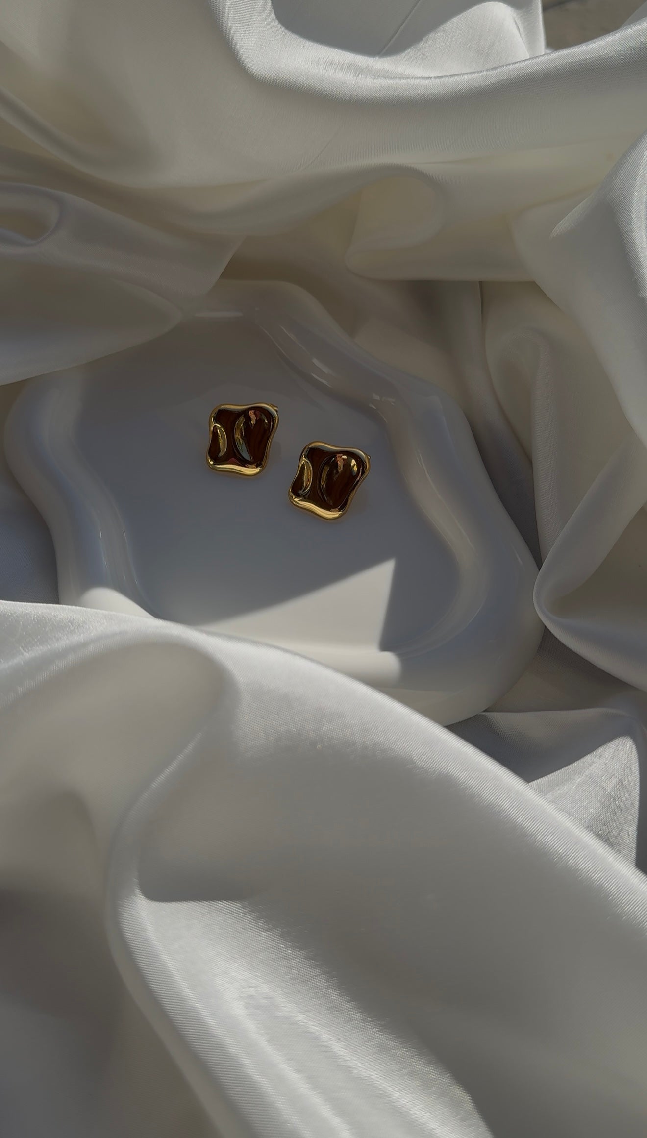 ✨ Σκουλαρίκια από ατσάλι ✨