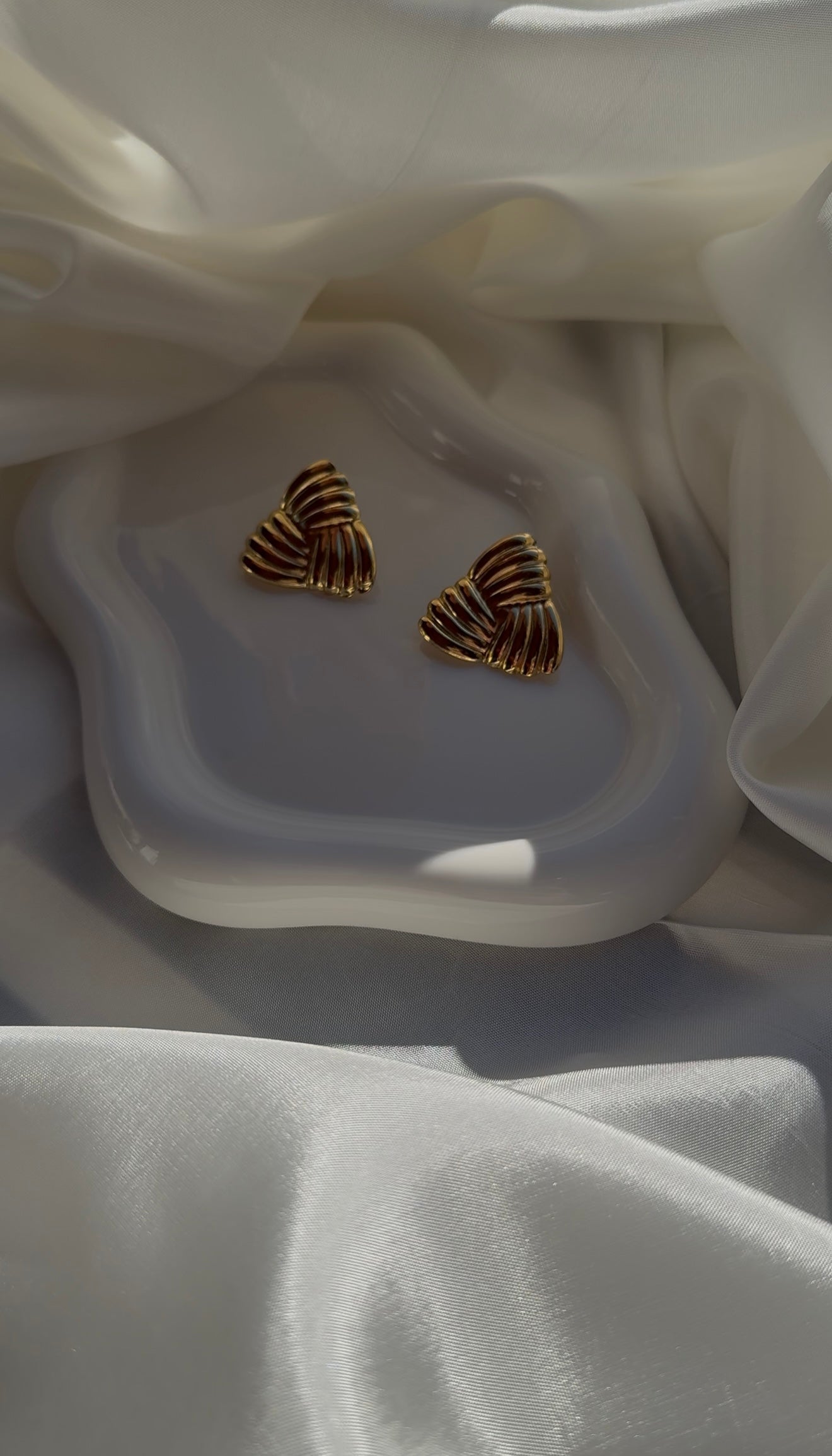 ✨ Σκουλαρίκια από ατσάλι ✨