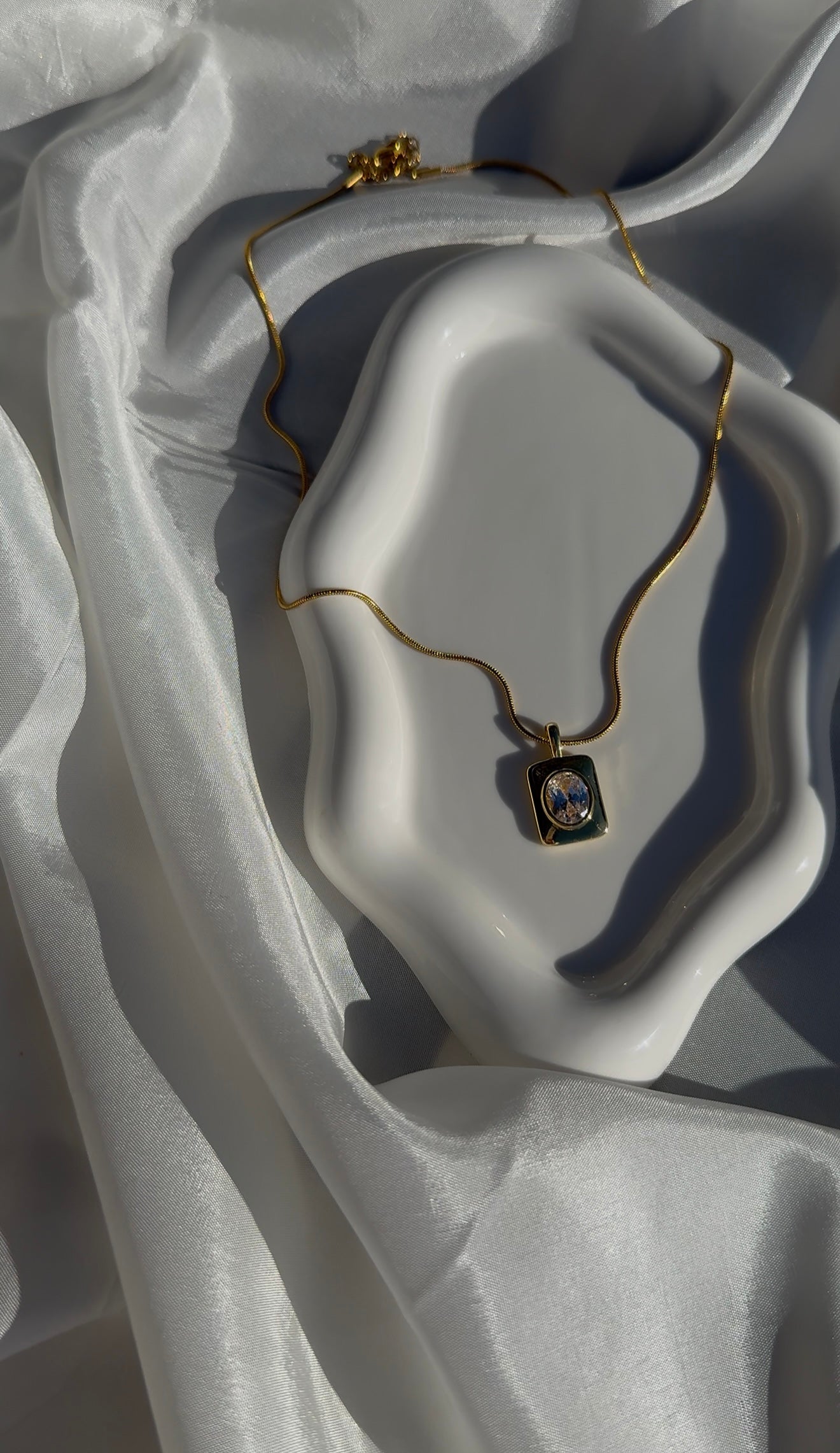 ✨ Κολιέ από ατσάλι ✨